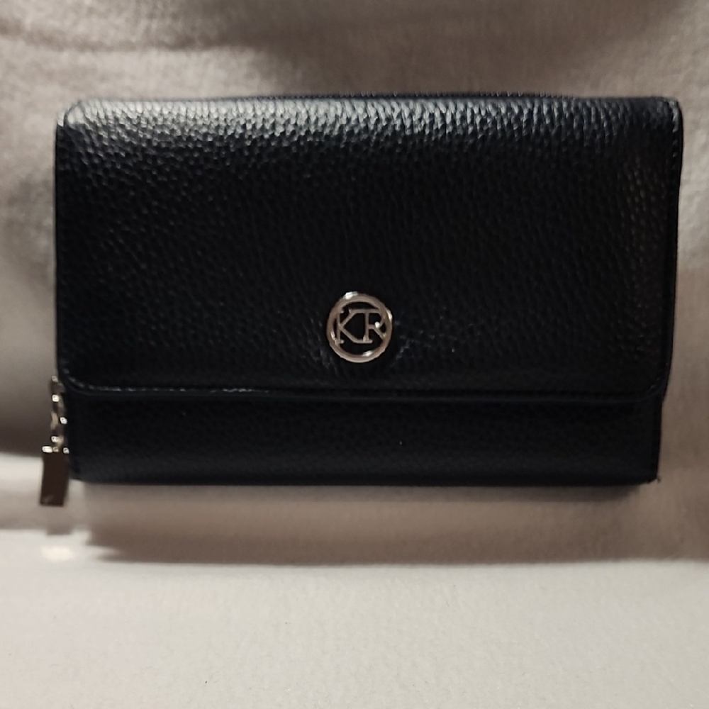 Elegant Kim Rogers "SAFE KEEPER Navy BLUE  Textured PEBBLE Wallet